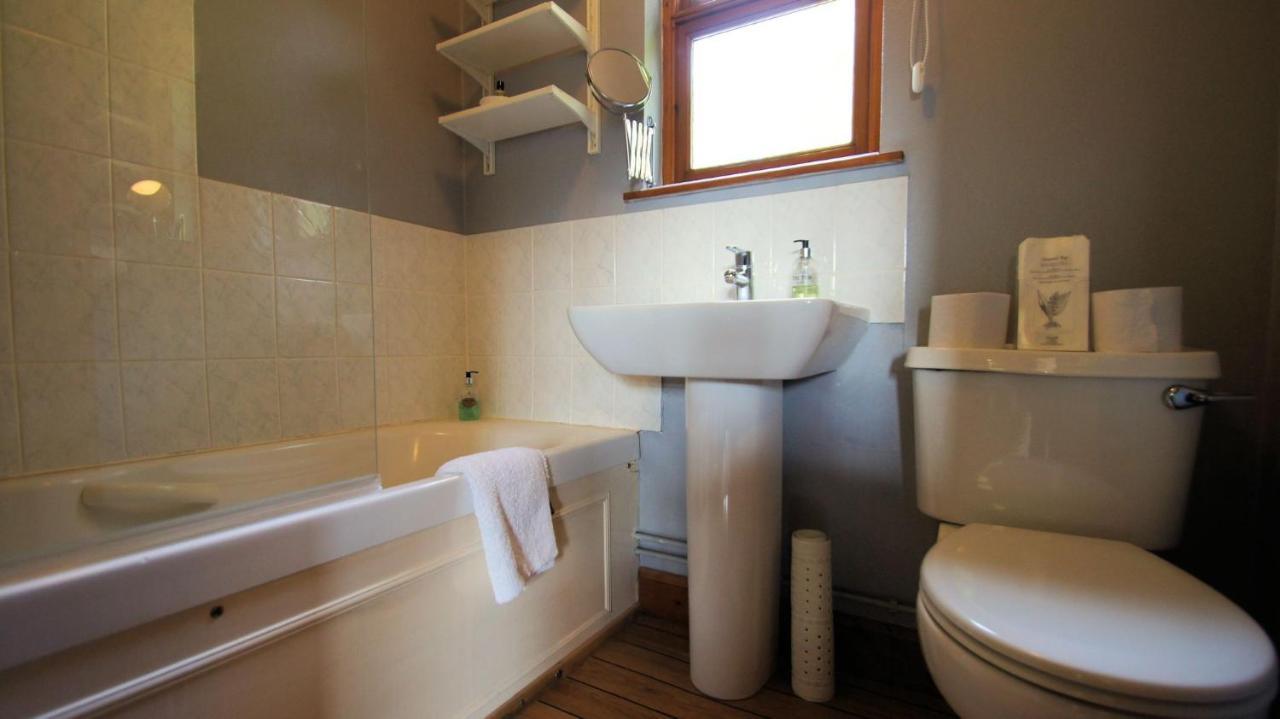 Morenish Mews Kenmore Cottage ภายนอก รูปภาพ